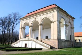 Valdštejnská lodžie - Libosad ( © Pavel Vítek 04/2007)