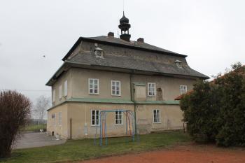 zámek Přestavlky u Chocně (© Vlastislav Mareček, 03/2016)