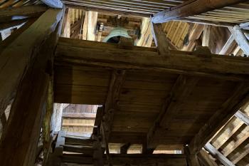 Dřevěná zvonice Horní Stakory (© Jiří Čížek  03/2026)