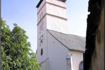 hlavní průčelá basiliky ( © Jan P. Štěpánek 09/2005)