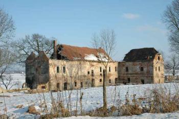 Současný stav zámku (© Aleš Marek 01/2006)