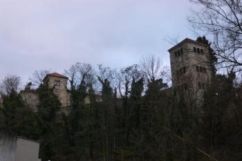 Klášter Hradiště nad Jizerou-pozůstatky kláštera a zámek (© Vlastislav Mareček, 12/2015)