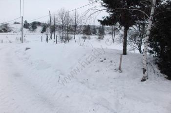 Počátek valu na jižní straně ( © Roman Řezáč 01/2006)