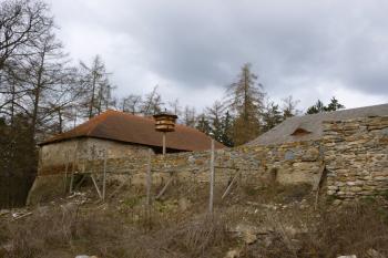 tvrz Zbraslavice (© Vlastislav Mareček, 03/2016)