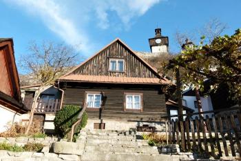 roubený domek na Horní Baště ( © Jan P. Štěpánek 11/2012)