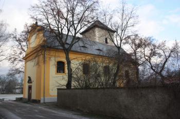 Kostel od jihozápadu ( © Ivan Grisa 12/2009)