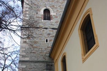 Věž od západu ( © Ivan Grisa 12/2009)