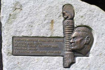  (© Václav Čermák 08/2004)