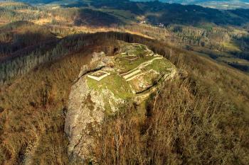 hrad Kalich (© Radovan Smokoň  12/2022)
