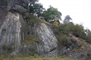 Východní část bývalého lomu ( © Ivan Grisa 09/2009)