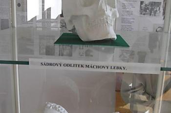  (© Karel Husák, 09/2007)