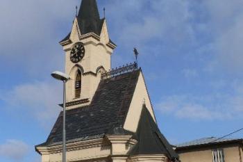 Kaple od jihovýchodu (© František Tyc 03/2006)