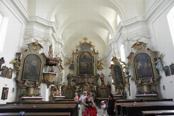 Interiér - presbytář s hlavním oltářem sv. Jana Křtitele (J. Schlegel 1741) (© jan škoda , 05/2011)