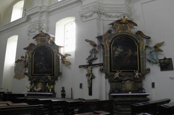 Boční oltáře Piety a sv. Jeronýma (©  jan škoda , 05/2011)