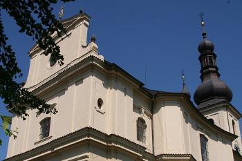 Kostel od jihozápadu ( © Ivan Grisa 05/2009)