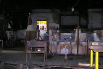 Sklárna Tasice - sklářská pec (© Václav Čermák, 03/2007)