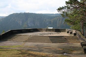Vyhlídková plošina od výklenku pro orchestr (© Ivan Grisa, 10/2008)