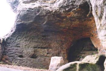 Interiér skalní světničky (© Petr Šantrůček 05/2004)