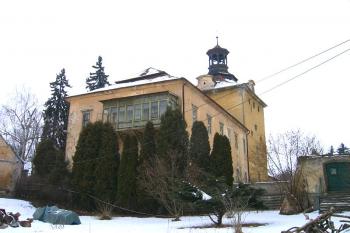 Barokní křídlo zámku ( © Pavel Vítek 03/2006)