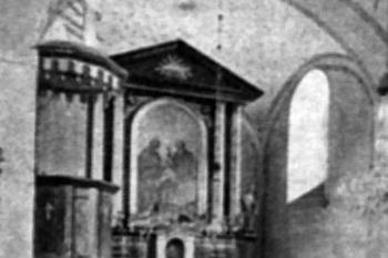 interiér kostela na počátku 20. století (© Antonín Podlaha: Posvátná místa království Českého; Díl 3., Vikariáty: Kralovický, Vlašimský a Zbraslavský, Dědictví sv. Jana Nepomuckého, Praha 1909)