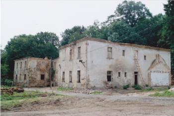 celkový pohled na zámek od severozápadu (© Lukáš Pechánek, 07/2007)