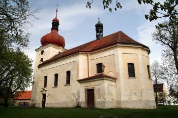kostel od jihovýchodu (© Stanislav Drda, 04/2017)