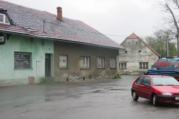jižní křídlo (© D Dohňanský, 05/2015)