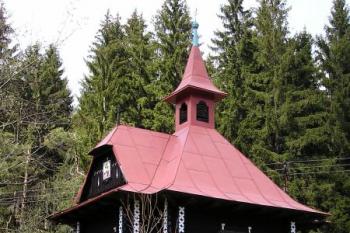 Kaplička na Hlavaté ( © Jan P. Štěpánek 04/2007)