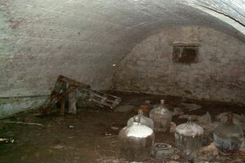 Sklepní prostory v budově zámku ( © Miroslav BITTER 08/2006)