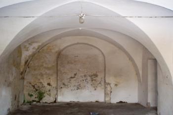 valeně klenutá místnost s výsečemi v jižním křídle zámku ( © Jan P. Štěpánek 11/2006)
