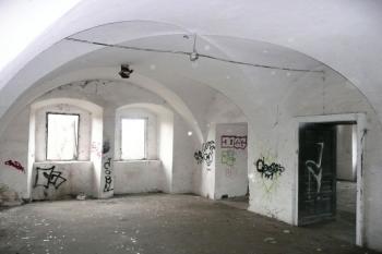 klenutá místnost v sousedství tzv. velkého sálu ( © Jan P. Štěpánek 12/2008)