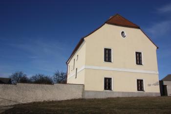 Fara od východu ( © Ivan Grisa 12/2009)