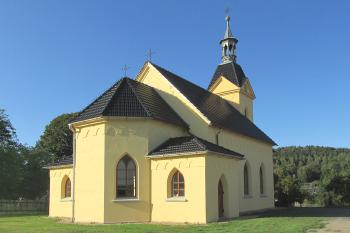 Kostel sv. Antonína Paduánského v Heřmanicích, místní části Jablonného v Podještědí (© Pavel Vítek 09/2019)