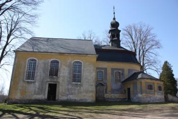 Kostel od východu ( © Ivan Grisa 04/2010)