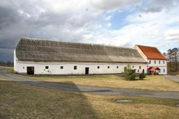 Od jihozápadu ( © Luděk Pitter 04/2006)