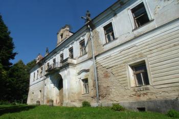 Starý zámek Košetice ( © Jiří Čížek 07/2007)