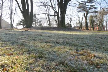 tvrziště od sv. (© D Dohňanský, 01/2017)