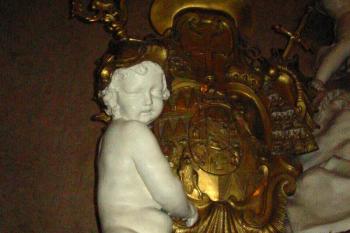 detail výzdoby barokní Bolestné kaple (© Hedvika Štěpaníková Martin Mecerod 04/2006)