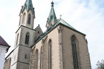 presbyteriální strana kostela sv. Mořice ( © Jan P. Štěpánek 08/2008)