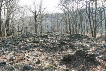 Hromada nevyužitého kamene (© Prudký Martin, 03/2008)