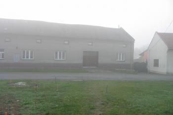tvrz od severu (© D Dohňanský, 11/2015)