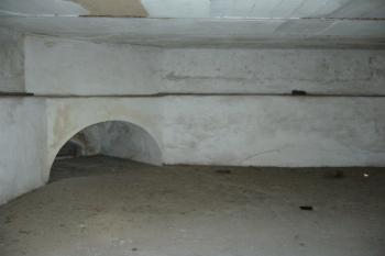 Ineriéry hospodářských budov (© Jaroslav Šefčík, 03/2009)