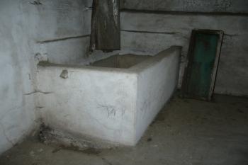 Ineriéry hospodářských budov (© Jaroslav Šefčík, 03/2009)