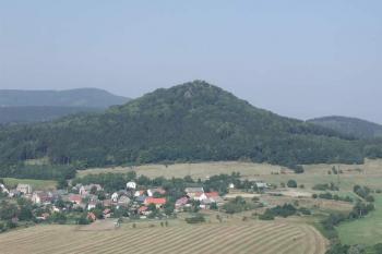 Pohled na Pannu z Kalichu (2004 © Václav Hájek)