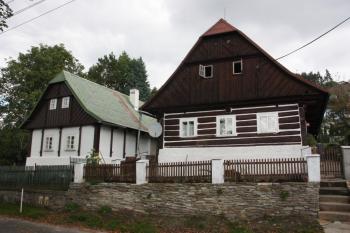 Dům U lípy (čp. 191) ( © Ivan Grisa 09/2010)