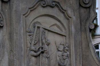 Kašna sv. Sarkandra ve Fulneku ( © Pavel Vítek 11/2007)