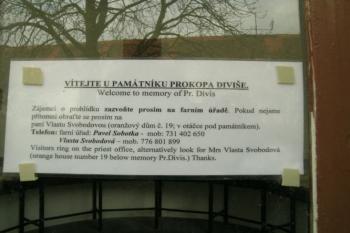 Informace pro návštěvníky (© Hana Kubikova 04/2006)