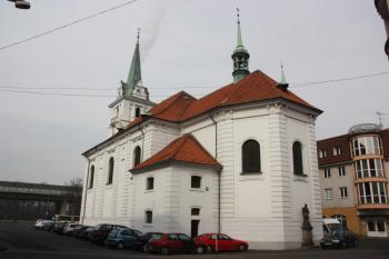 Kostel od jihovýchodu ( © Ivan Grisa 03/2010)