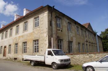 zámek od západu (© Lukáš Pechánek, 08/2011)