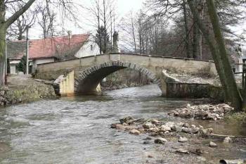 Dobřív (© Jan DASTYCH 04/2006)